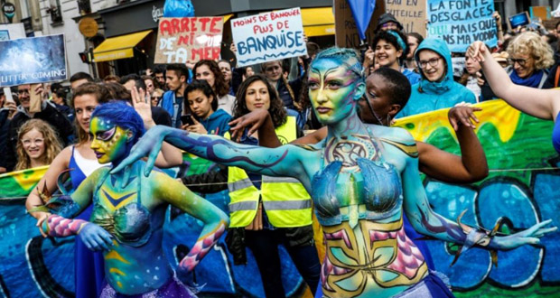 Mobilisation à Paris pour la Journée mondiale de l’océan
