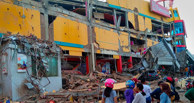 Un violent séisme en Indonésie ressenti jusqu'en Australie