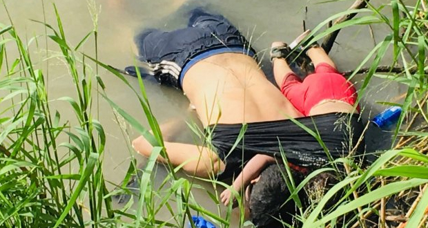 Un migrant et sa fille noyés dans le Rio Grande : l’histoire derrière la photo bouleversante