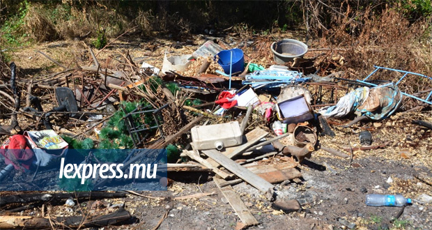 Pointe-aux-Sables: Résidence Lumière assombrie par les ordures