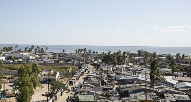 Au Mozambique dévasté par les cyclones, Guterres plaide pour la fin des énergies fossiles