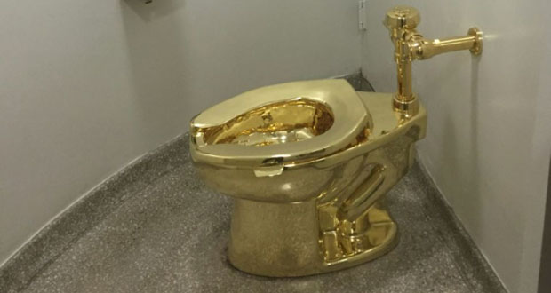 Un WC en or massif volé dans un palais du sud de l’Angleterre