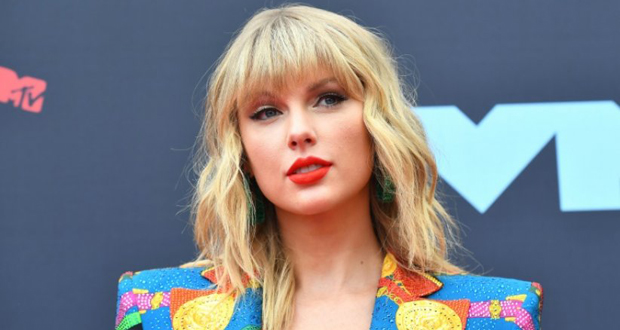 Taylor Swift annule son concert à une course hippique
