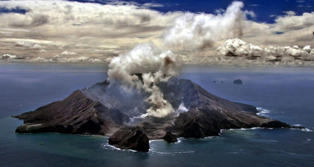 Nouvelle-Zélande: éruption d’un volcan avec une centaine de touristes à proximité