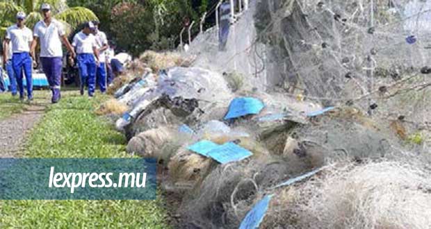 Pêche illégale: situation critique pour les pêcheurs professionnels et le lagon