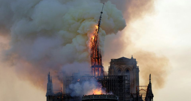 L’incendie de Notre-Dame: émotion, solidarité et polémiques