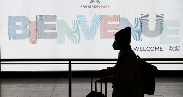 Les touristes chinois en France, une manne menacée par le coronavirus