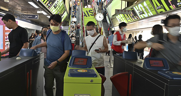 Virus chinois: des pays préparent l'évacuation de leurs ressortissants