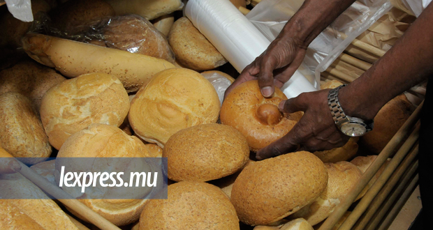 Couvre-feu: les boulangers ne livreront pas de pain le 2 avril