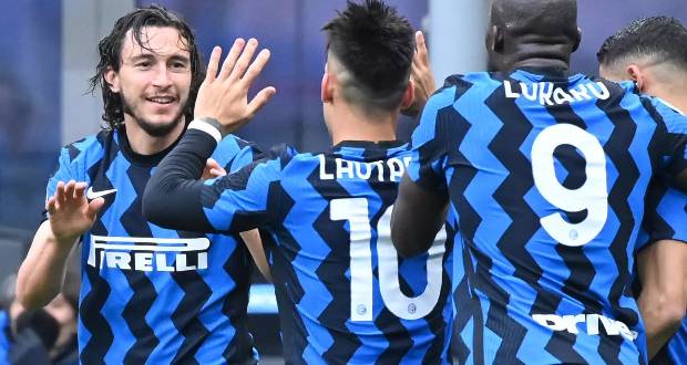 Italie: l'Inter «voit» le scudetto, la Juve et Naples assurent