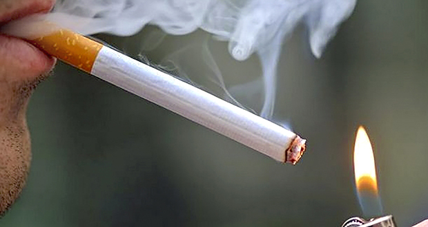 Hausse du prix des cigarettes: les fumeurs sur le gril