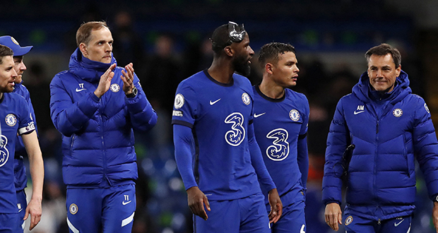 Angleterre: Chelsea reprend la main, United rate ses retrouvailles