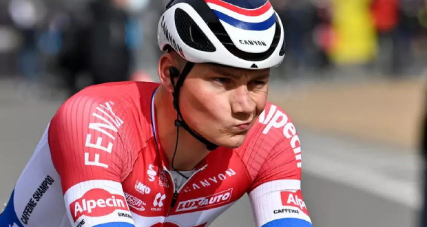 Tour de Suisse: van der Poel gagne en puncheur, Alaphilippe fond sur le leader Küng