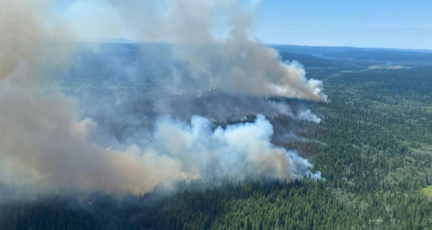 Canada: soutien aérien de l'armée pour lutter contre les incendies dans l'ouest du pays