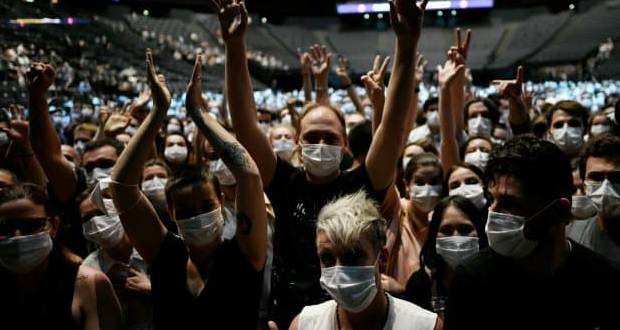 Concert test à Paris: pas de sur-risque de contamination au Covid