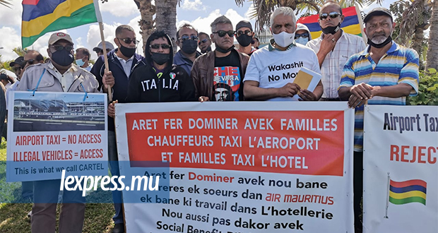 Manif des chauffeurs de taxi de l'aéroport: début des négociations avec le ministère du Transport cette semaine