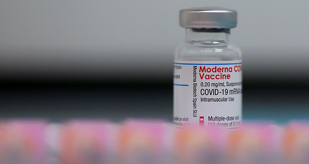 Le vaccin de Moderna reste efficace au moins six mois