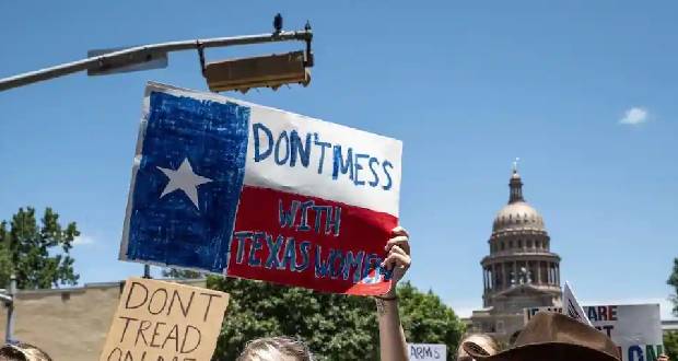 Une loi interdisant l'immense majorité des avortements entre en vigueur au Texas