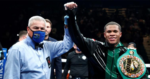 Boxe: Haney conserve son titre WBC des légers aux dépens de Diaz