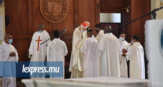 Messe chrismale: le cardinal Piat fait le bilan d’un carême très particulier