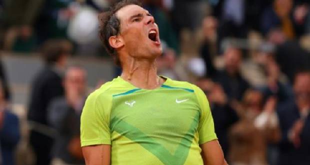 Roland-Garros: Nadal souffre, mais le blockbuster contre Djokovic aura bien lieu