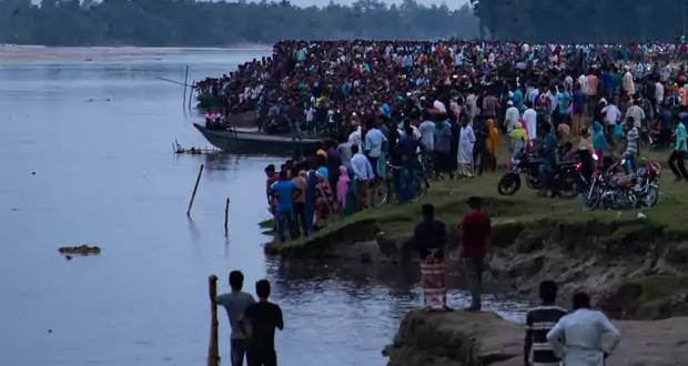 Bangladesh: au moins 40 morts après le naufrage d'un bateau dans une rivière