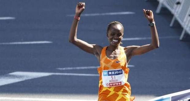 Athlétisme: la recordwoman du monde, Kosgei, absente au Marathon de Londres