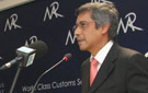 Déclaration du ministre Duval concernant l’allocation de Rs 100 millions à la douane.