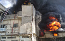 Incendie dans un entrepôt à Plaine-Verte le 4 novembre 2009. (vidéo: Sunita Beezadhur)
