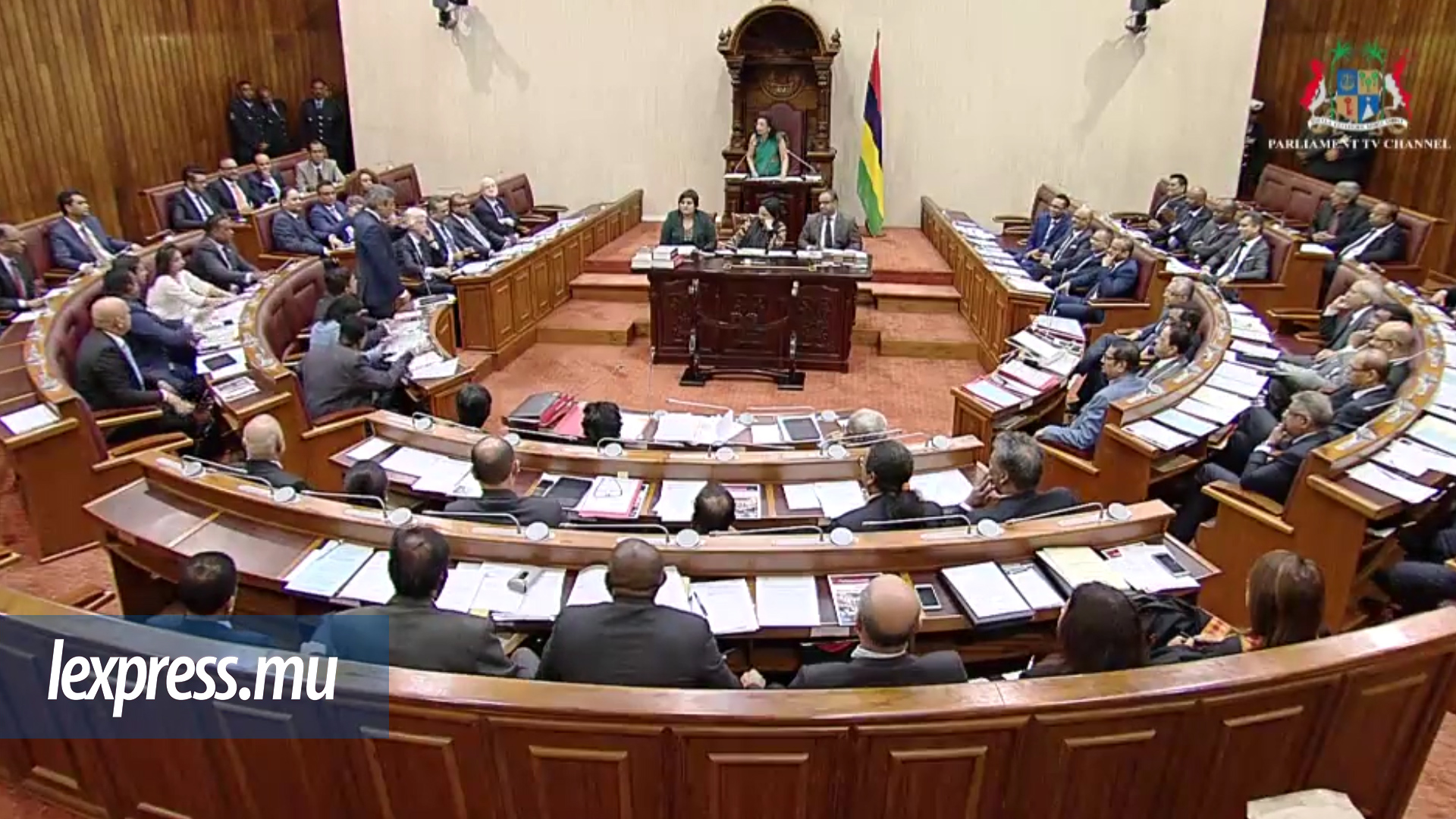 Assemblée nationale: Xavier Duval tient tête à la Speaker