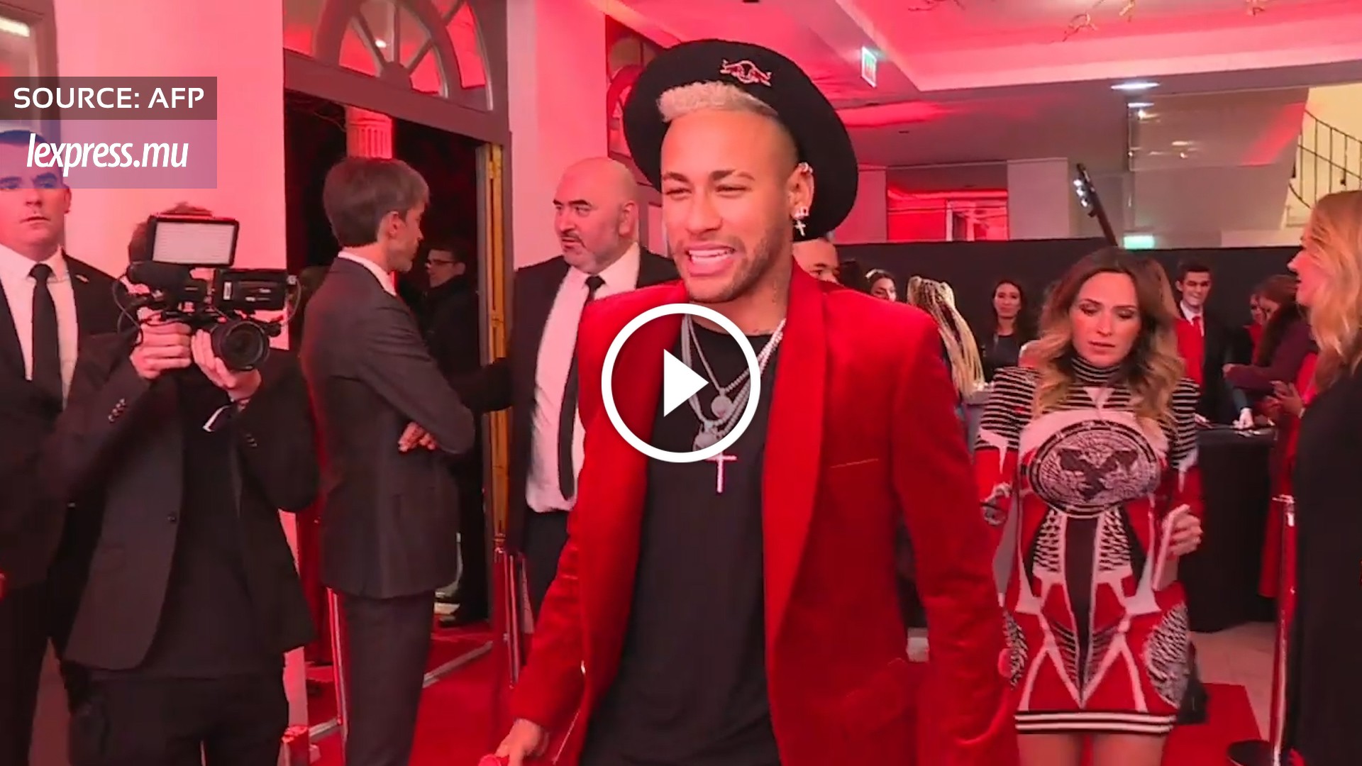 Football: Neymar fête son anniversaire à Paris
