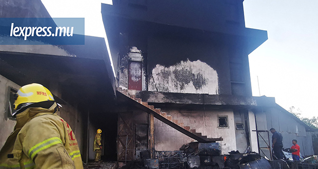 Incendie à Pailles: intervention de justesse des pompiers