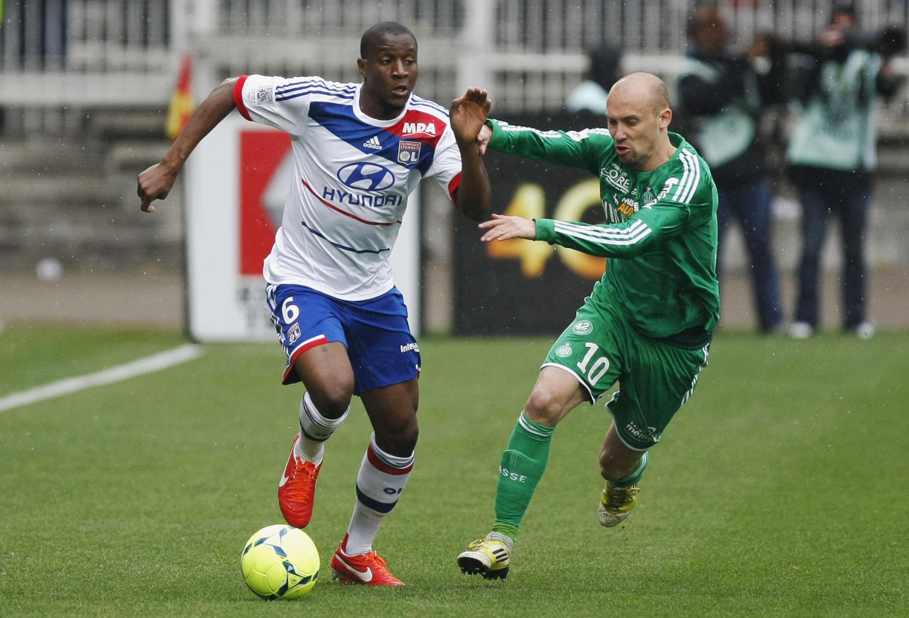 Ligue 1 : 34e journée: Lyon tient Saint-Etienne à distance 